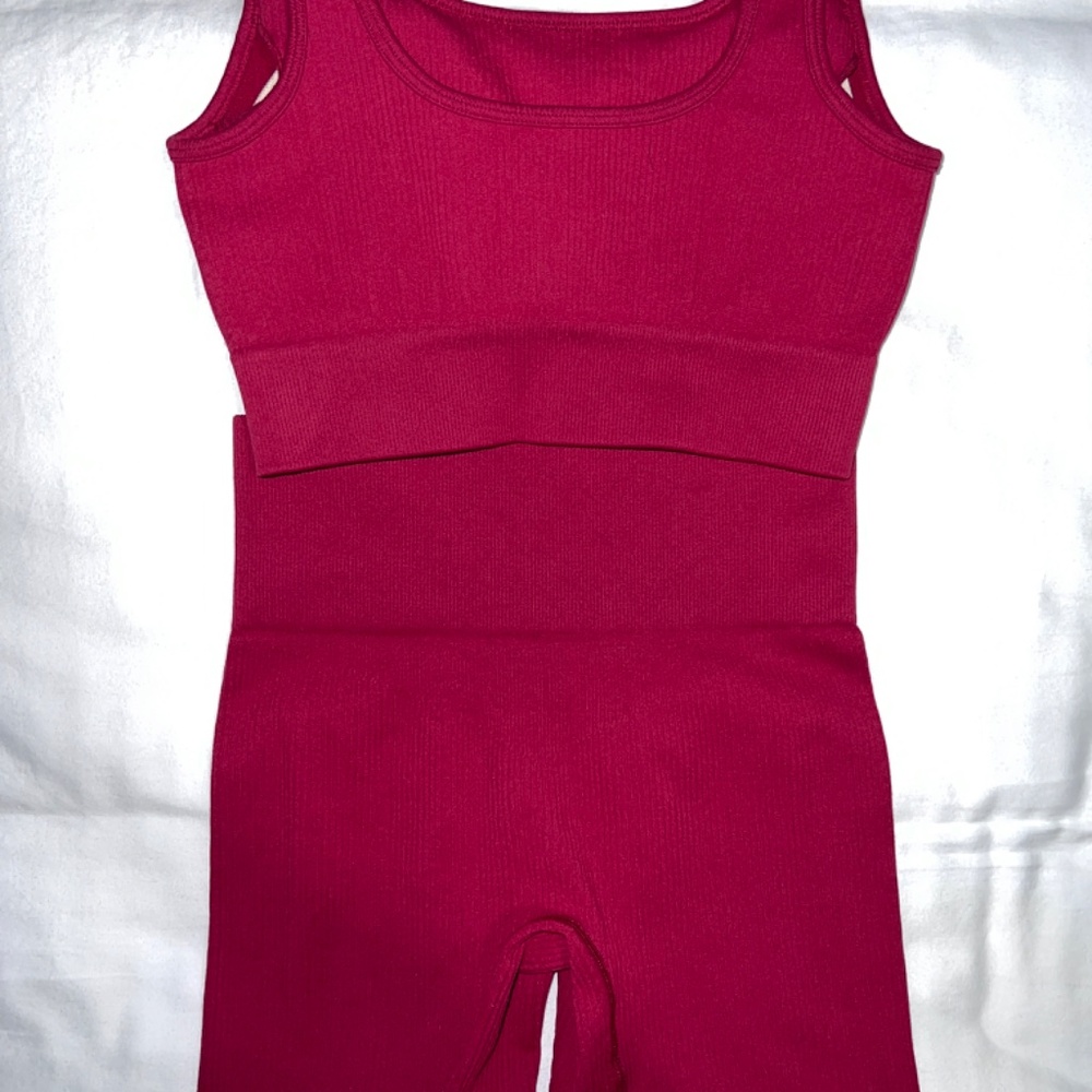 Seamless Ribbed 2 Piece Set - Picture 5 of 6